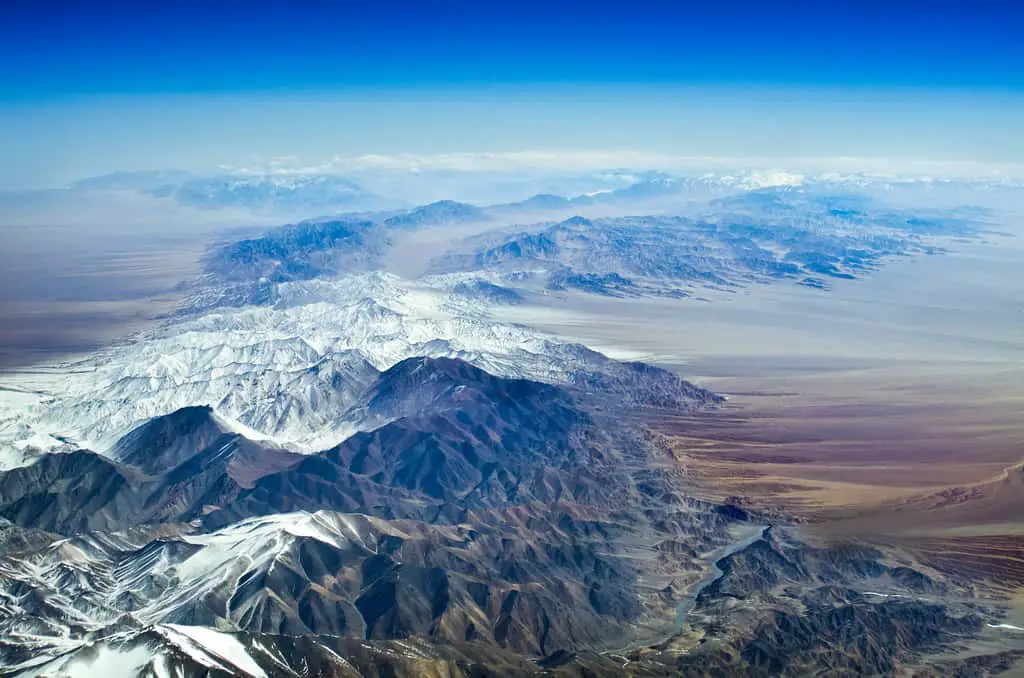 longest mountain range on earth