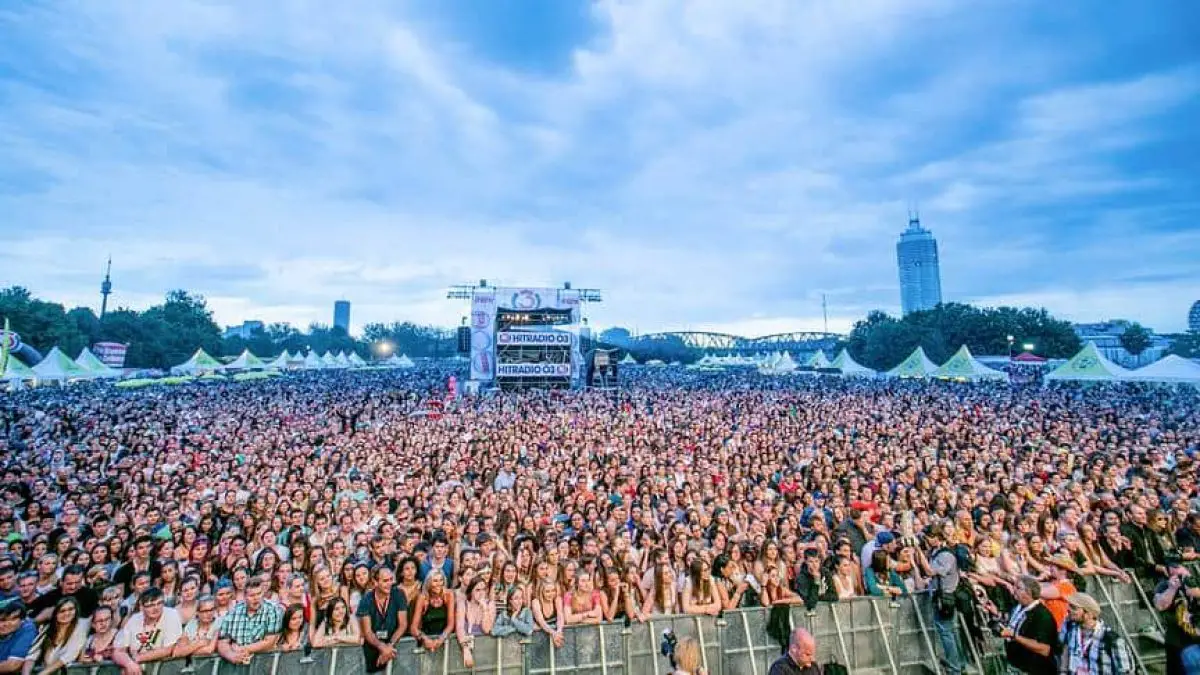 Top 10 Biggest Music Festivals in the World 2021 - PickyTop