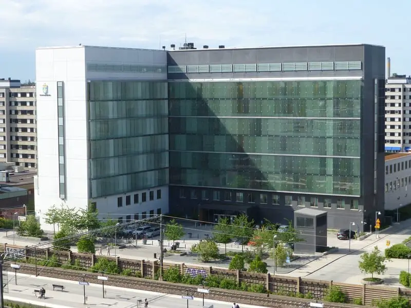 Top 10 Best Prisons in the World